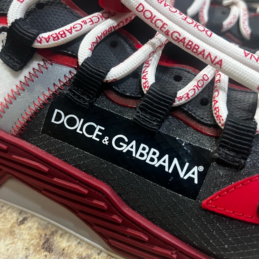 Dolce gabbana NS1 red and black mixe material